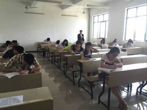 筆試現(xiàn)場。.jpg